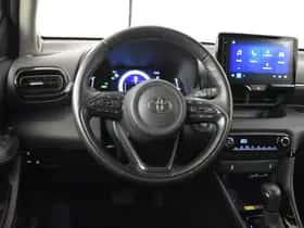 Toyota Yaris (2024) thumbnail 9