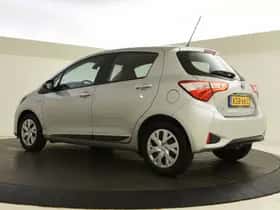 Toyota Yaris (2020) thumbnail 6