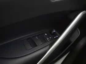 Toyota Corolla (2022) thumbnail 16