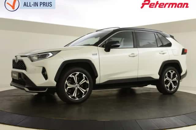 Toyota RAV4 (2021) thumbnail 1