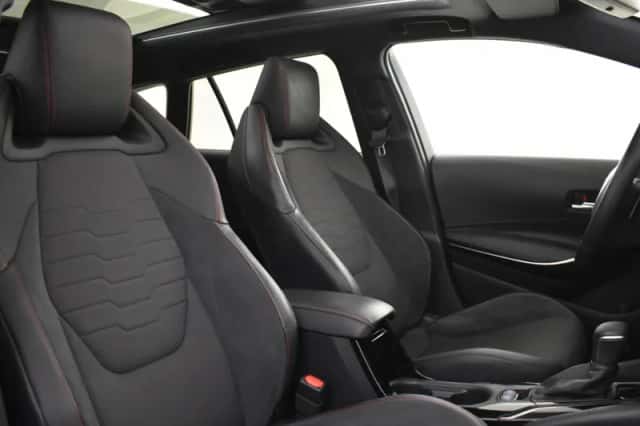 Toyota Corolla (2019) thumbnail 4