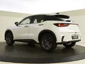 Lexus LBX (2025) thumbnail 6