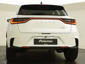 Lexus LBX (2025) thumbnail 9
