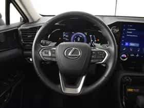 Lexus NX (2025) thumbnail 13