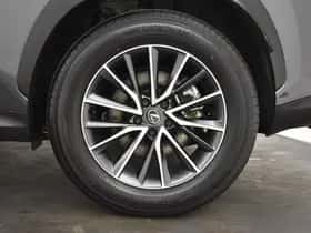 Lexus NX (2025) thumbnail 37
