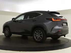 Lexus NX (2025) thumbnail 6