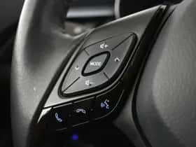 Toyota C-HR (2022) thumbnail 14