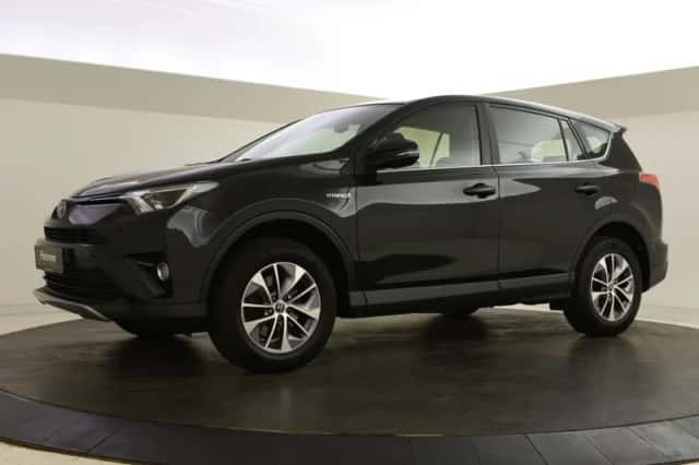 Toyota RAV4 (2017) thumbnail 5