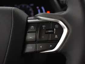 Lexus LBX (2025) thumbnail 23