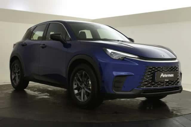 Lexus LBX (2025) thumbnail 5