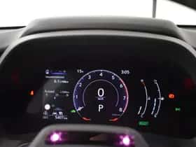 Lexus LBX (2025) thumbnail 10