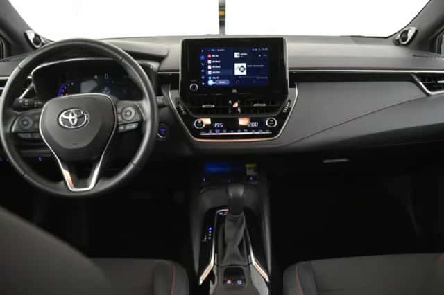 Toyota Corolla (2022) thumbnail 4