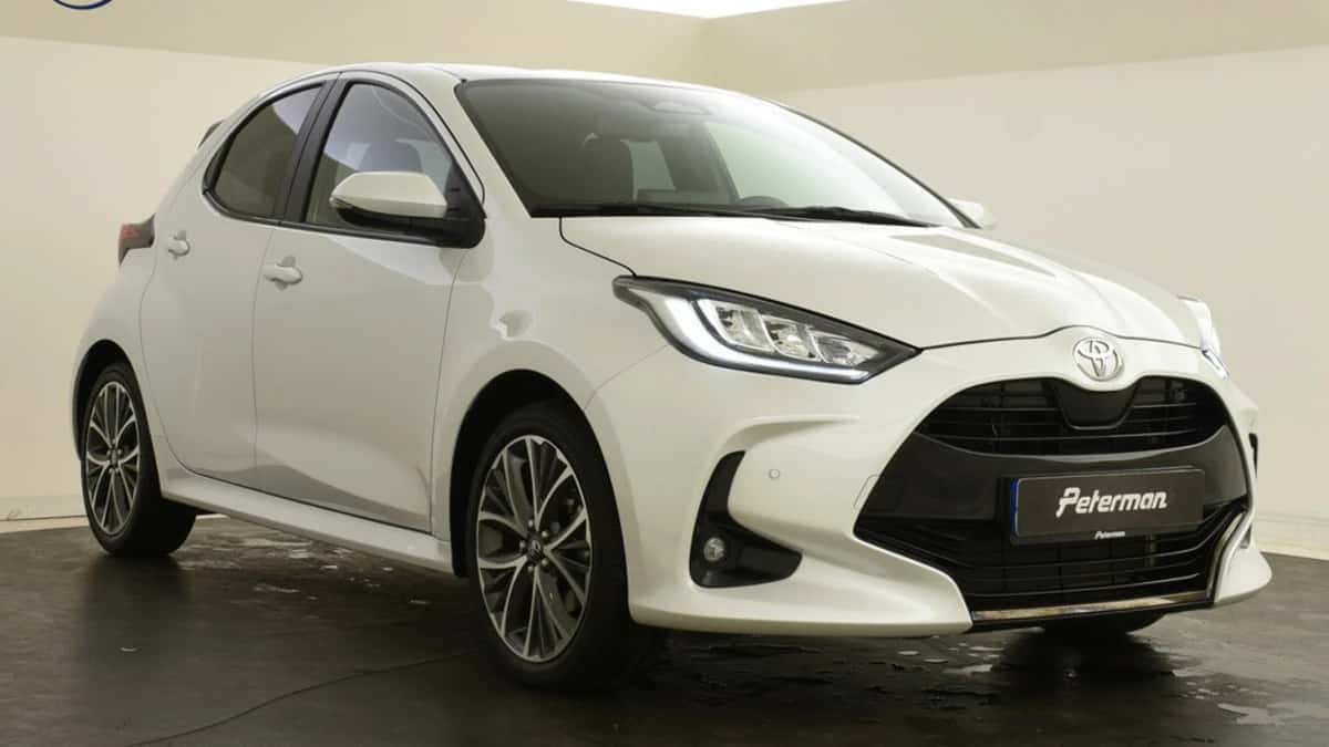 Toyota Yaris (2024) — foto 1