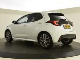 Toyota Yaris (2024) thumbnail 6