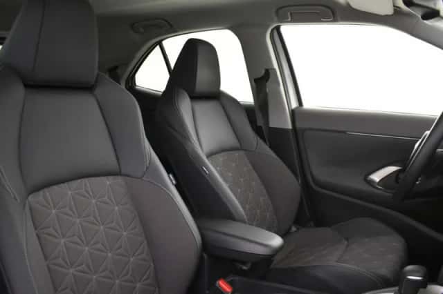 Toyota Yaris Cross (2021) thumbnail 3