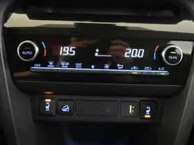 Toyota Yaris Cross (2021) thumbnail 22
