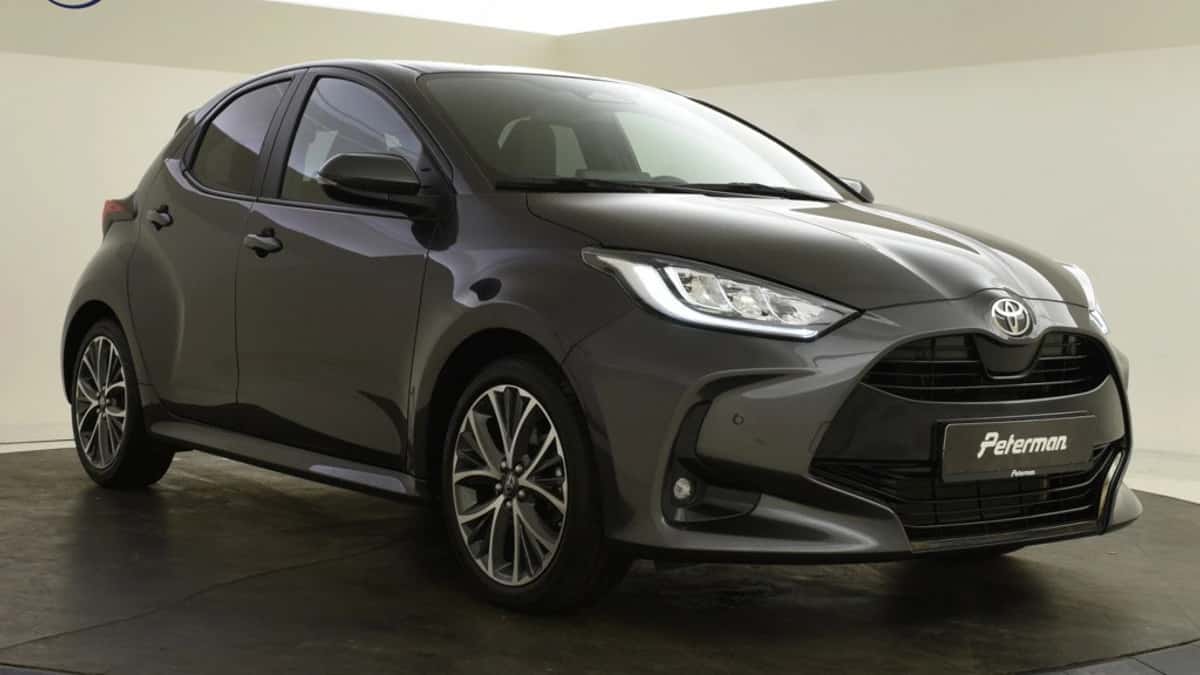 Toyota Yaris (2024) — foto 1