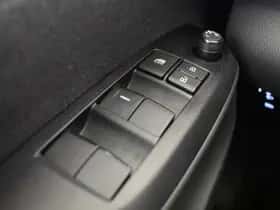 Toyota Yaris Cross (2025) thumbnail 21