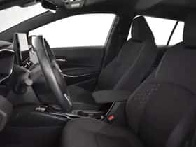Toyota Corolla (2024) thumbnail 3