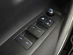 Toyota Corolla (2022) thumbnail 25