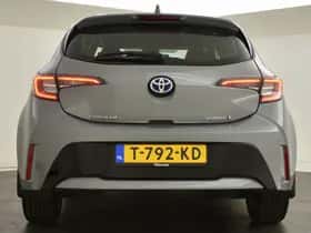 Toyota Corolla (2022) thumbnail 9