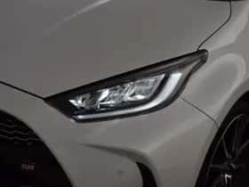 Toyota Yaris (2024) thumbnail 9