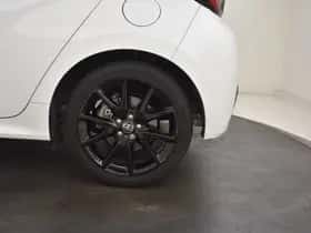 Toyota Yaris (2022) thumbnail 12