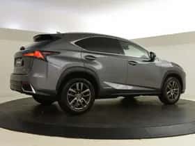 Lexus NX (2020) thumbnail 2