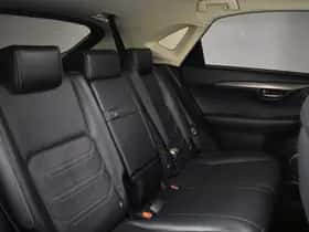 Lexus NX (2020) thumbnail 9