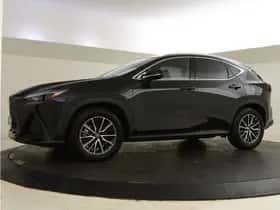 Lexus NX (2025) thumbnail 5