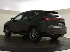 Lexus NX (2025) thumbnail 6