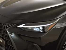 Lexus NX (2025) thumbnail 8