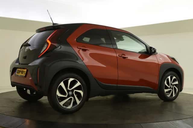 Toyota Aygo (2024) thumbnail 2
