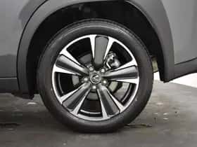 Lexus UX (2025) thumbnail 29