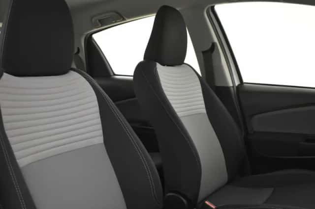 Toyota Yaris (2019) thumbnail 4