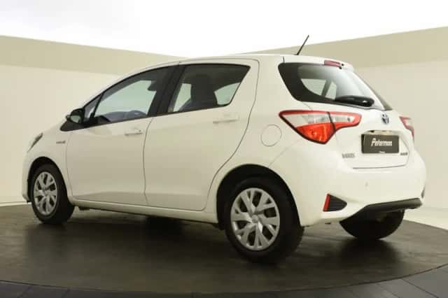 Toyota Yaris (2019) thumbnail 6