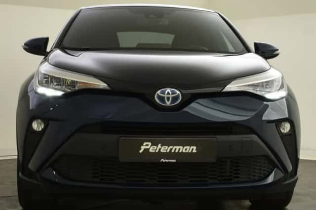 Toyota C-HR (2024) thumbnail 5