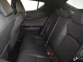 Toyota C-HR (2020) thumbnail 12