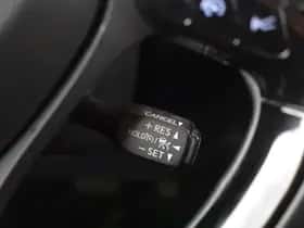Toyota C-HR (2020) thumbnail 22