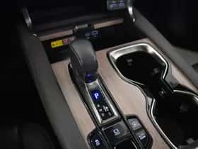 Lexus RX (2023) thumbnail 23