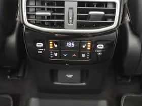 Lexus RX (2023) thumbnail 33