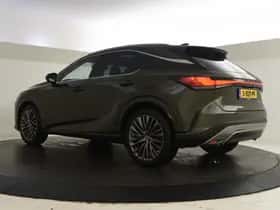 Lexus RX (2023) thumbnail 6
