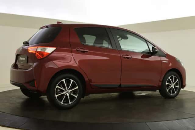 Toyota Yaris (2020) thumbnail 6