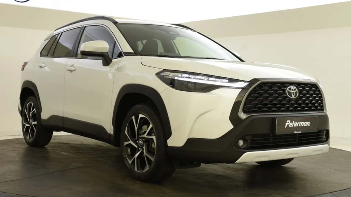 Toyota Corolla (2024) — foto 1