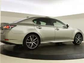 Lexus GS (2017) thumbnail 2