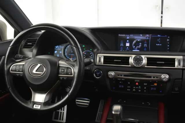 Lexus GS (2017) thumbnail 5