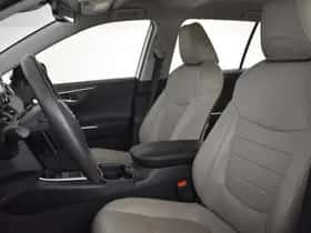 Toyota RAV4 (2021) thumbnail 15