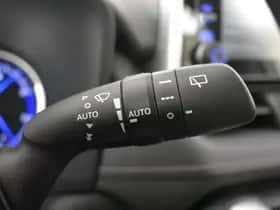 Toyota RAV4 (2021) thumbnail 23