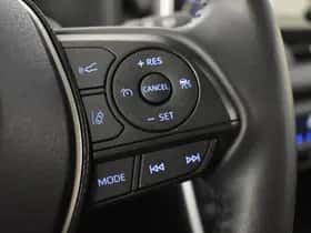 Toyota RAV4 (2021) thumbnail 24