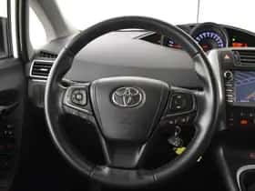 Toyota Verso (2016) thumbnail 13